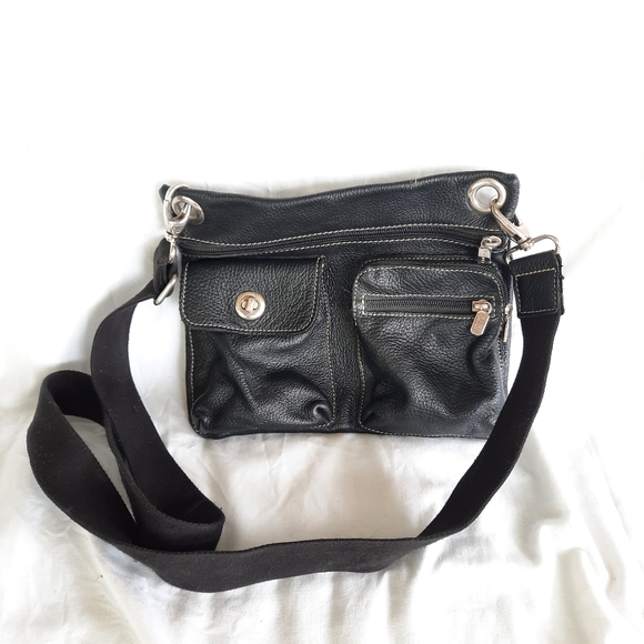 Roots Handbags - Roots leather crossbody purse
